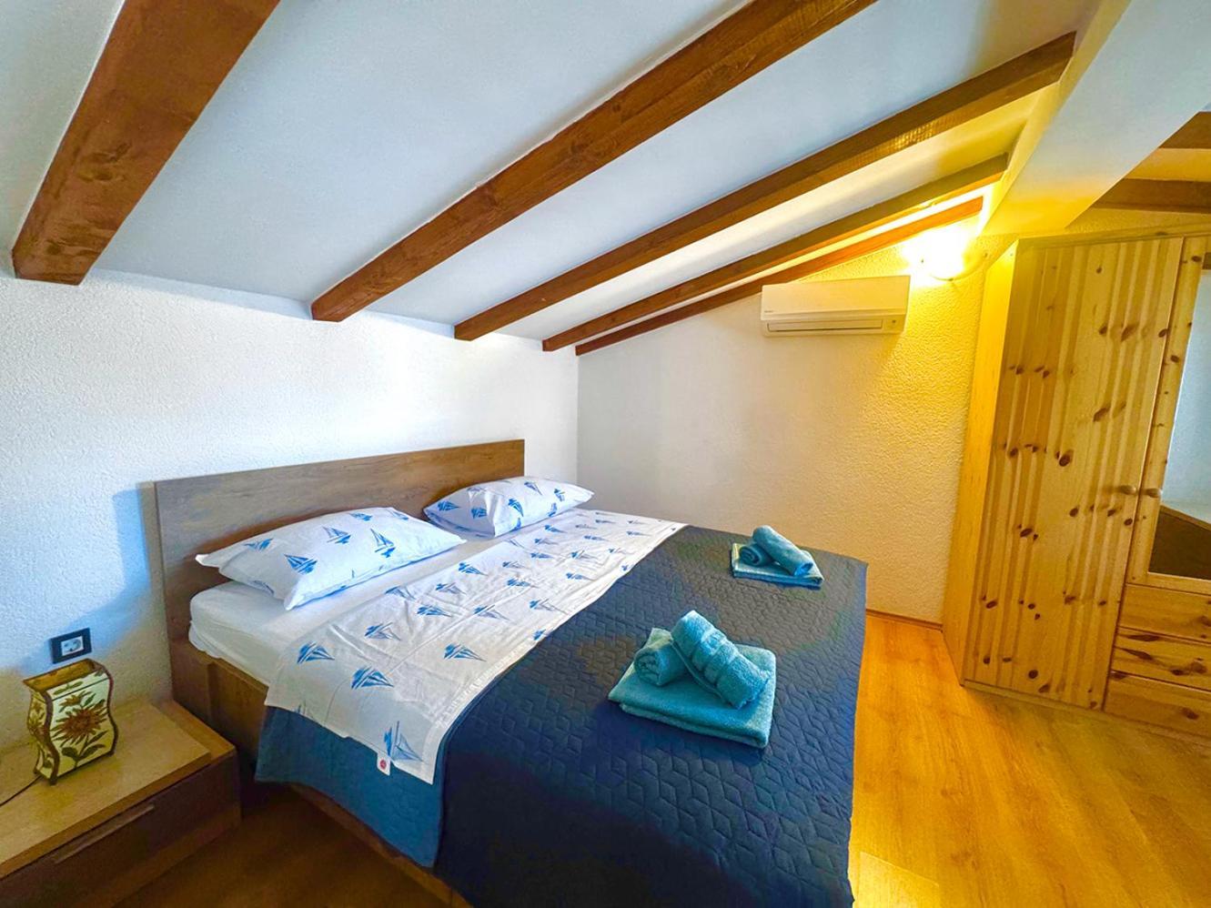 Apartments Ares Rovinj Exterior foto
